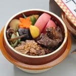 Bento kamameshi