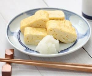 tamagoyaki hashi daikon