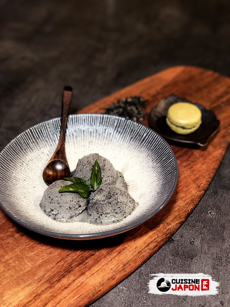 Recette glace au sésame noir • Cuisine Japon