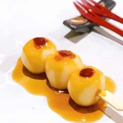 mitarashi dango