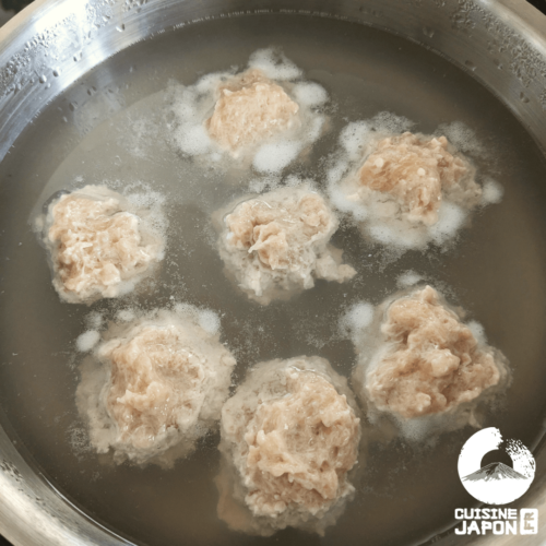 Recette japonaise de boulettes de poulet et tofu • Cuisine Japon