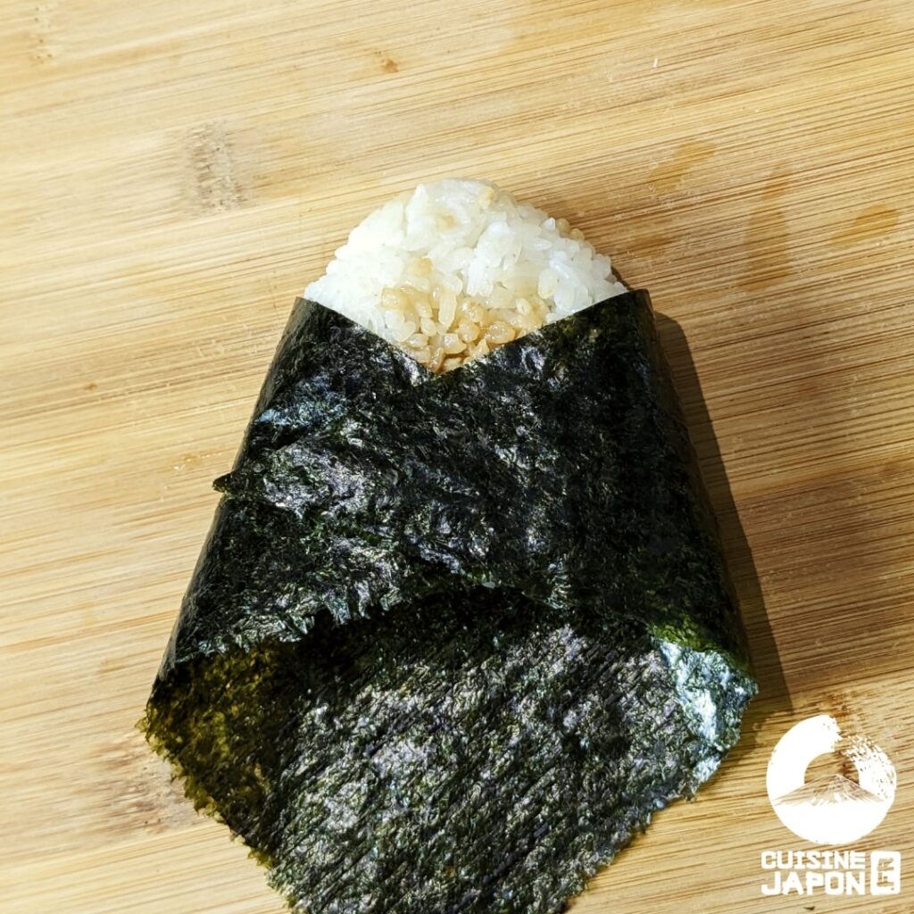 pliage nori onigiri etape 3