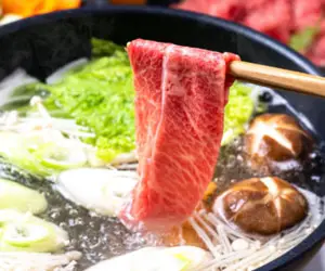 Shabu Shabu, fondue japonaise à  base de viande introduit à cette période là